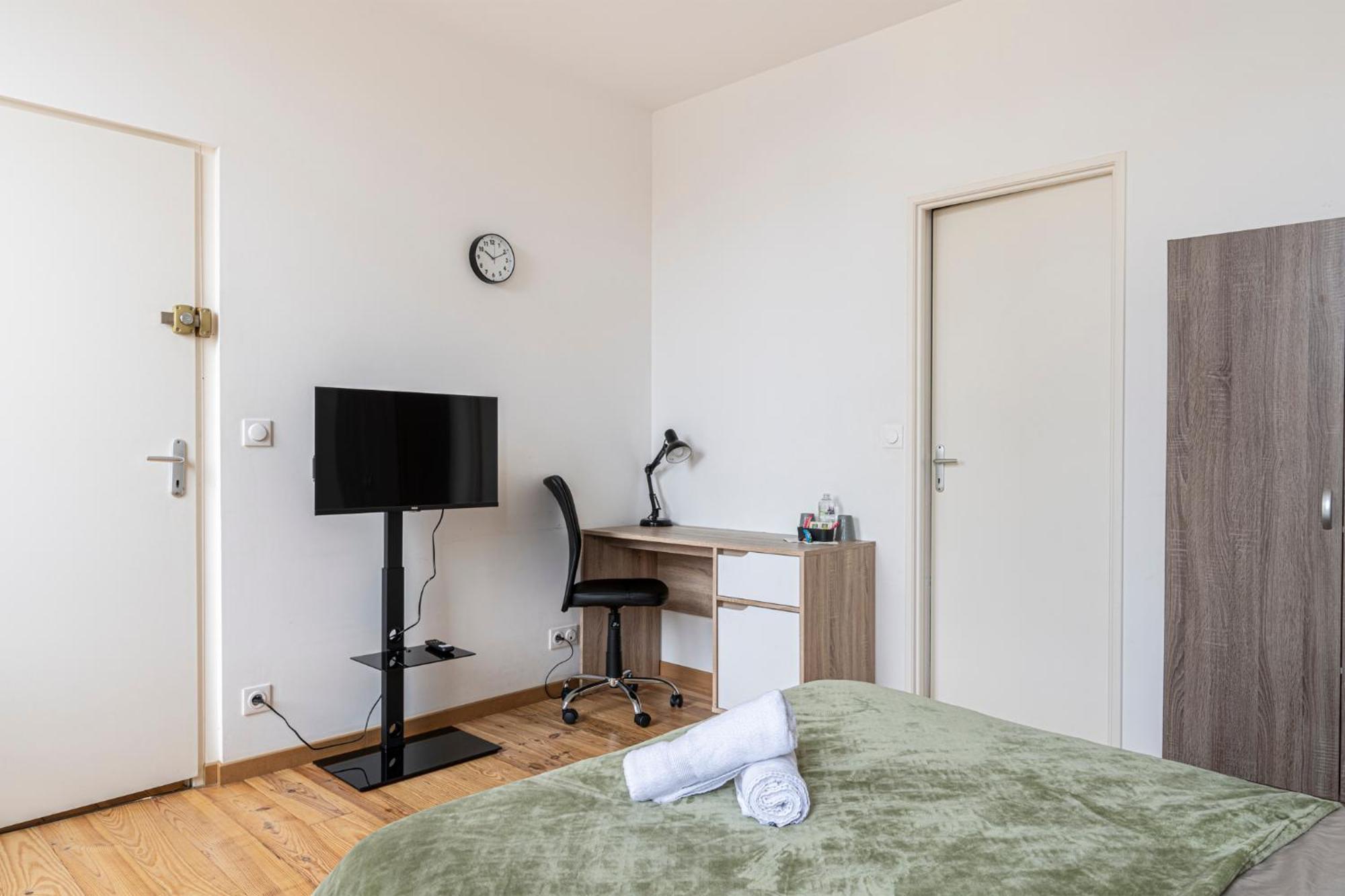 Chambre Privee Premium "La Belle Etoile" Apartment Pau Exterior photo